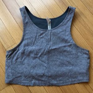 Sports bra/crop workout tank